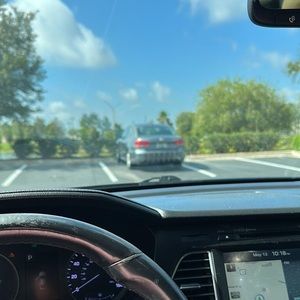 Meet your Posher, Ayla